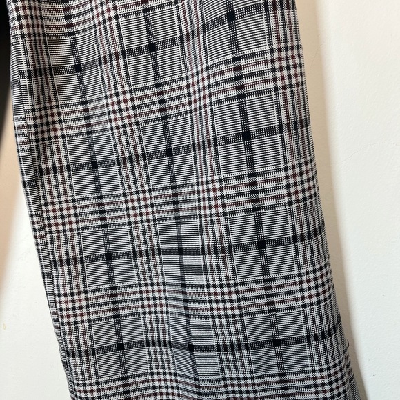 H&M | Wide Leg Plaid Trousers - Picture 5 of 16